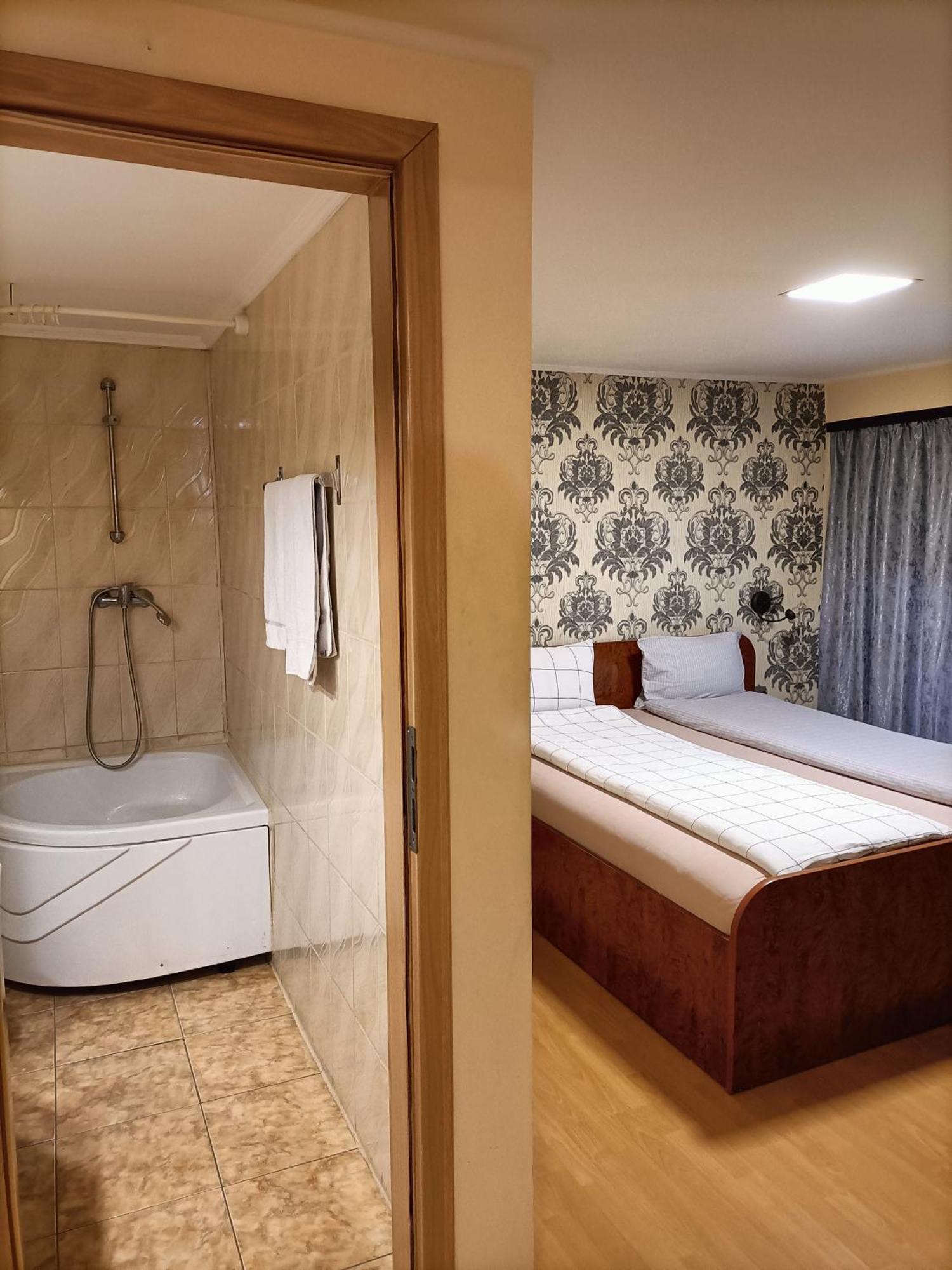 Casa Heidi Ξενοδοχείο Τιμισοάρα Εξωτερικό φωτογραφία