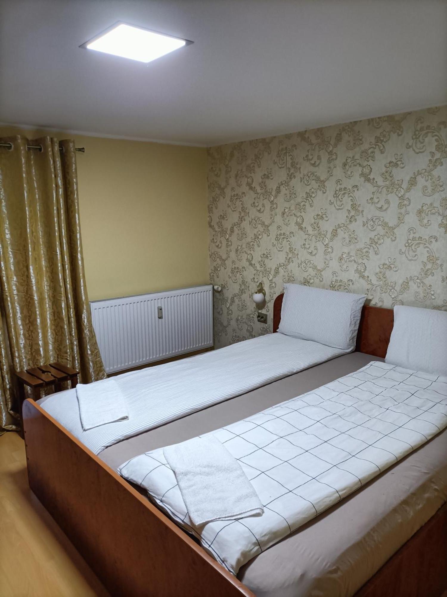 Casa Heidi Ξενοδοχείο Τιμισοάρα Εξωτερικό φωτογραφία