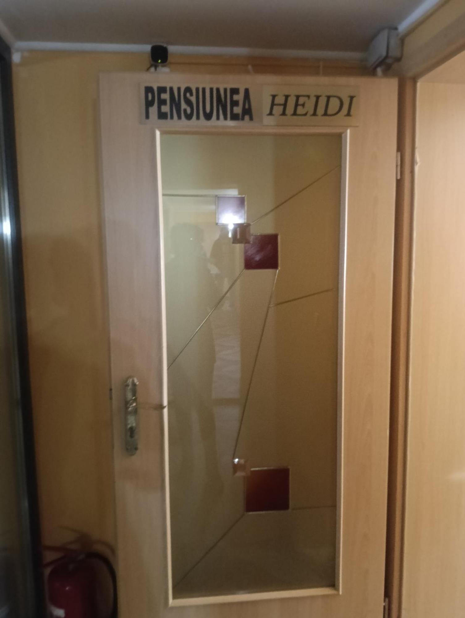 Casa Heidi Ξενοδοχείο Τιμισοάρα Εξωτερικό φωτογραφία