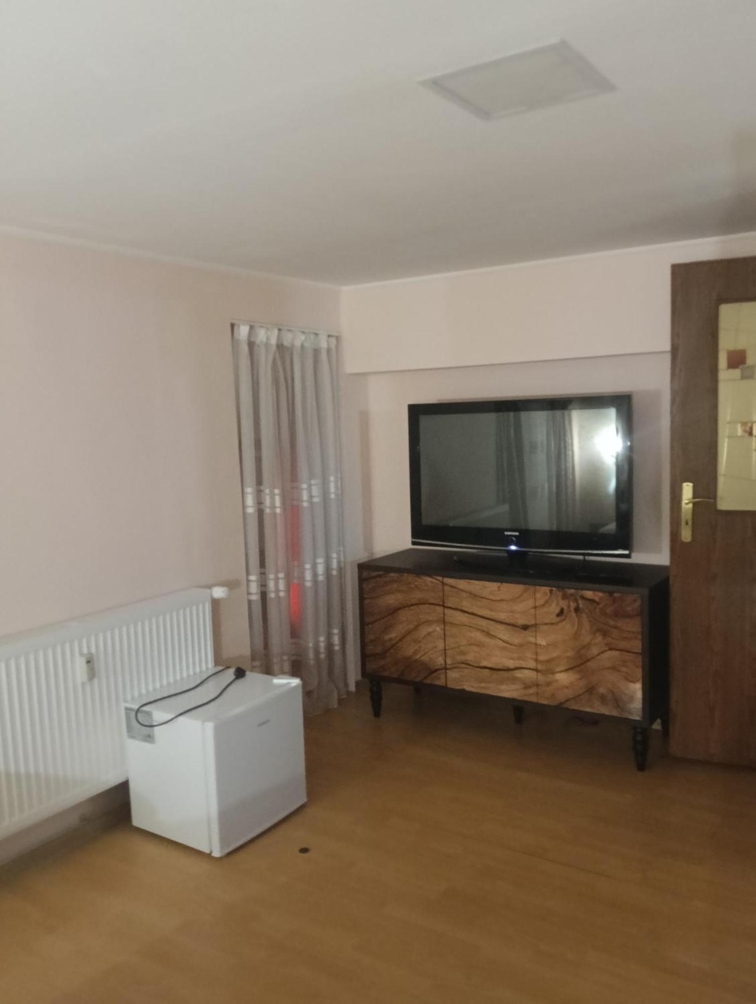 Casa Heidi Ξενοδοχείο Τιμισοάρα Δωμάτιο φωτογραφία