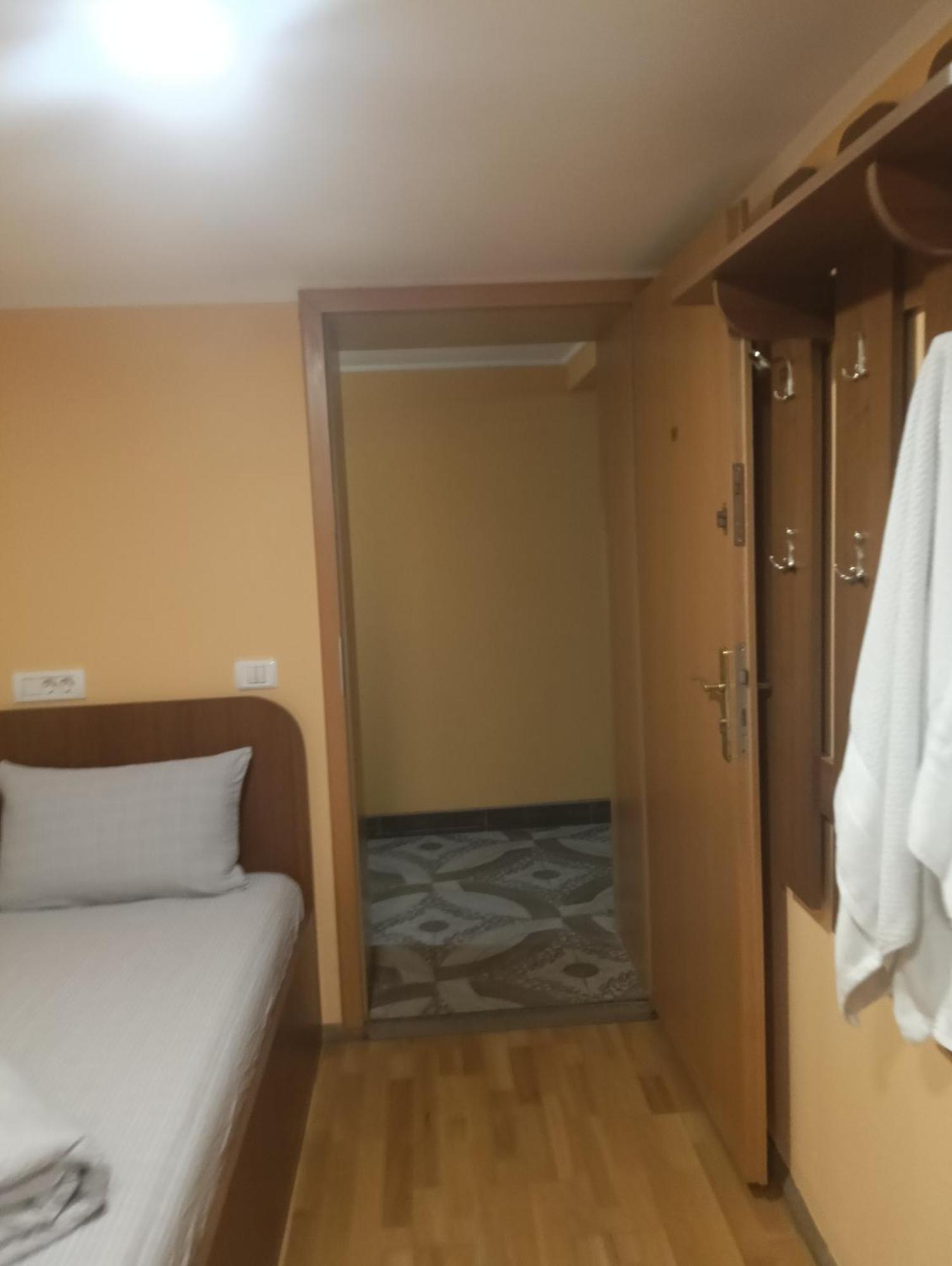 Casa Heidi Ξενοδοχείο Τιμισοάρα Δωμάτιο φωτογραφία