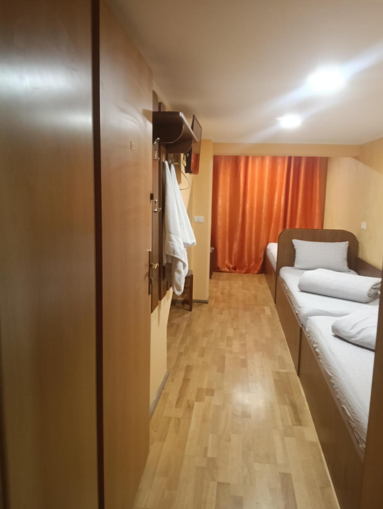 Casa Heidi Ξενοδοχείο Τιμισοάρα Δωμάτιο φωτογραφία
