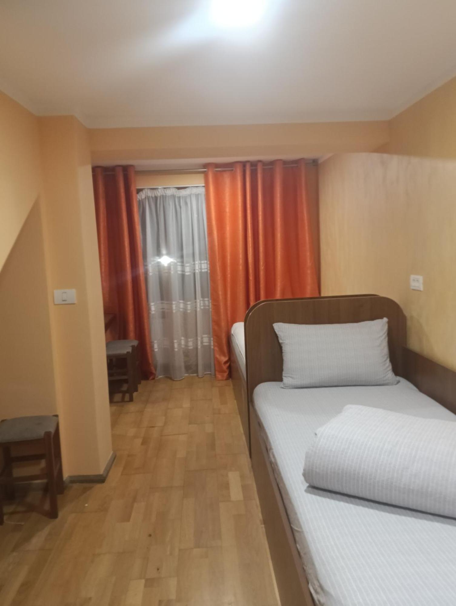 Casa Heidi Ξενοδοχείο Τιμισοάρα Δωμάτιο φωτογραφία